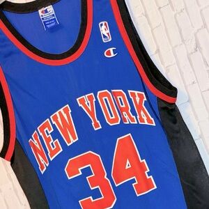 Vintage New York Knicks Champion NBA Charles Oakley #34 Jersey
